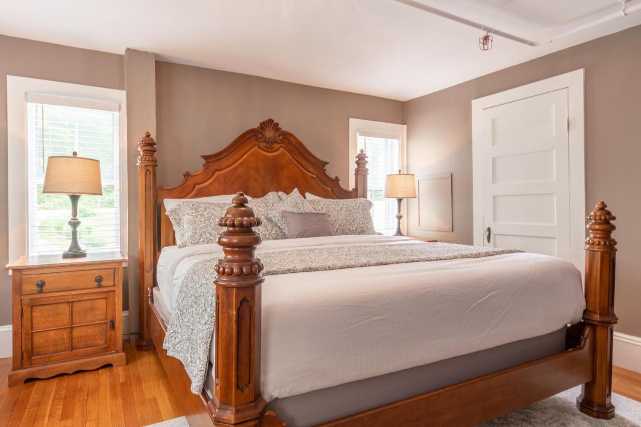 Cranmore Mountain Lodge Bed & Breakfast نورث كونويه المظهر الخارجي الصورة