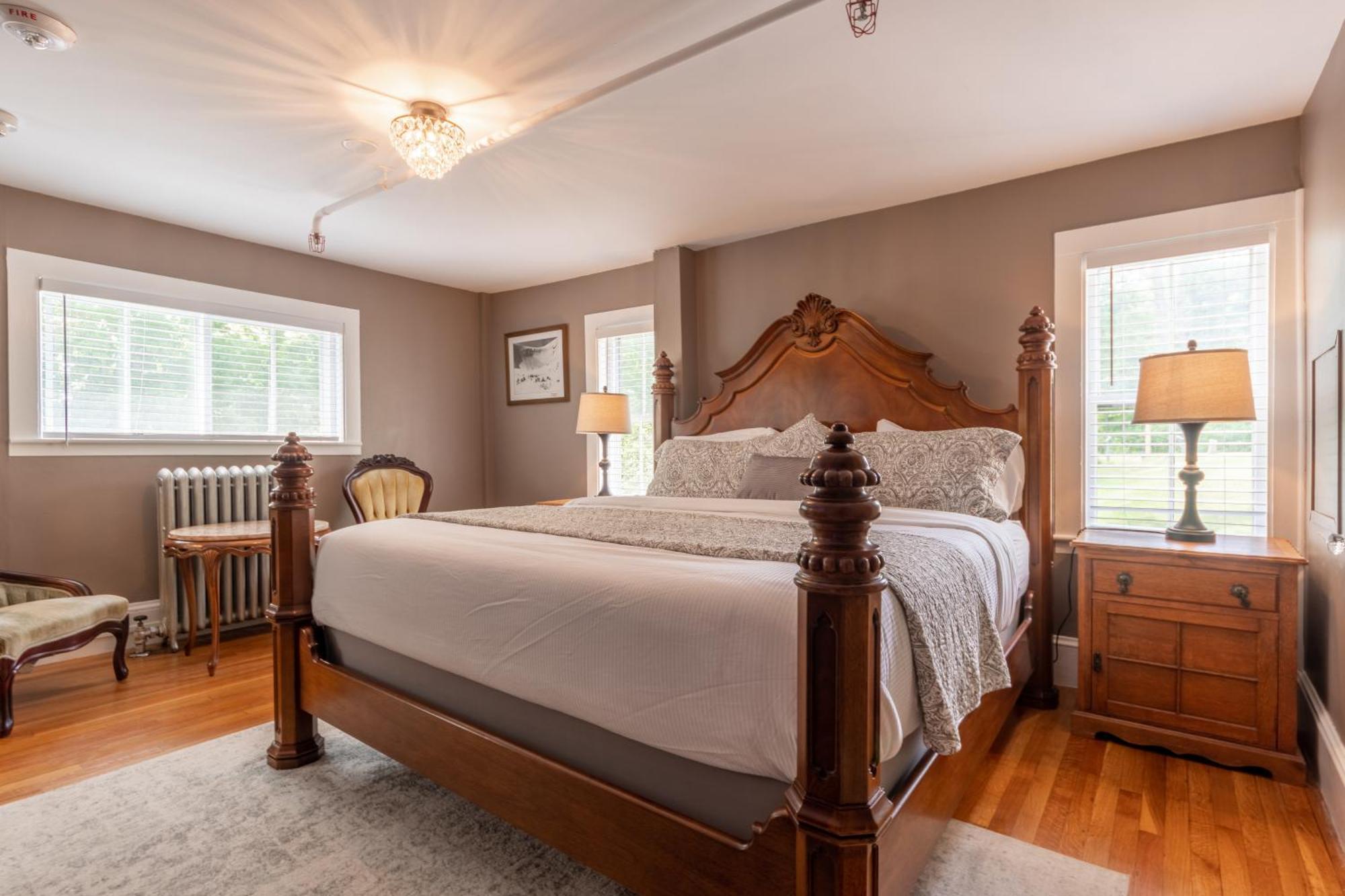 Cranmore Mountain Lodge Bed & Breakfast نورث كونويه الغرفة الصورة